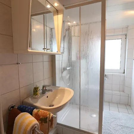 Menssen Apartment *